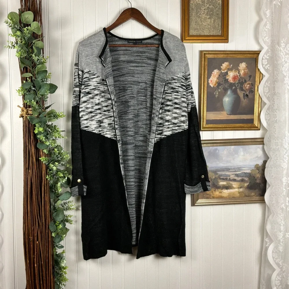 Adrienne Vittadini Cardigan Womens XL Black Gray Excellent Colorblock Knit